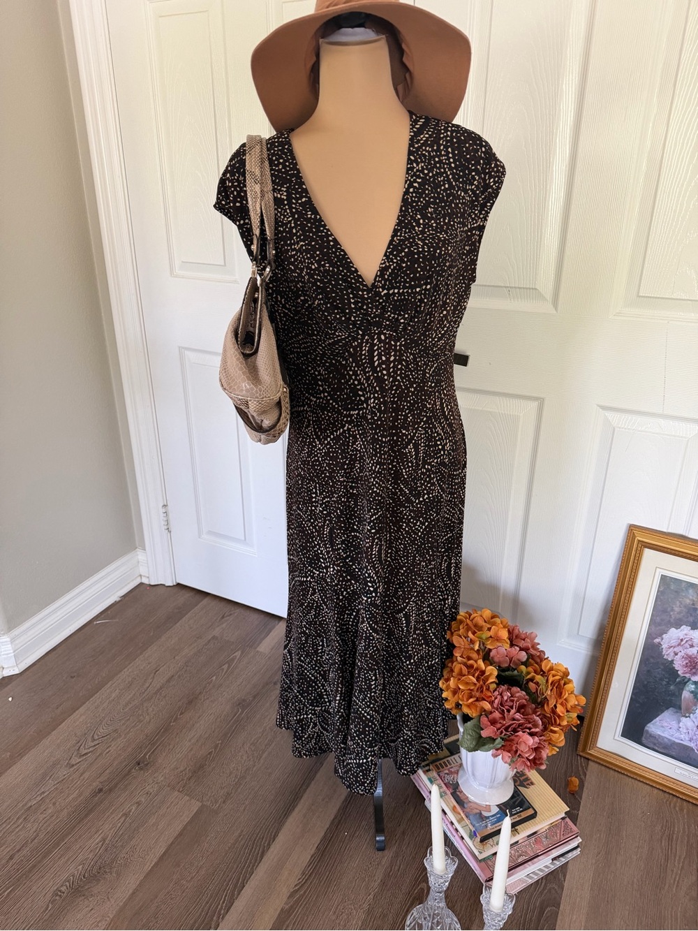 Jones New York Black and White Printed V-Neck Maxi Dress